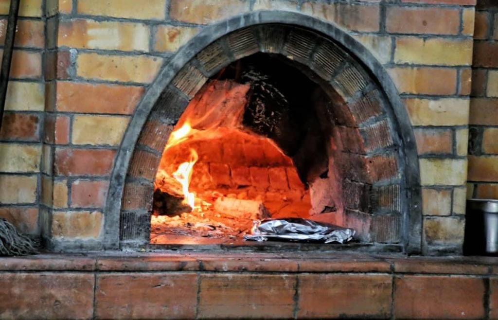 Pizza Oven